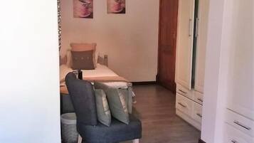 Twin Room (Prince Charming) | Premium bedding, individually decorated, individually furnished