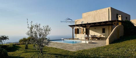 Utomhuspool