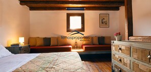 3 chambres, fer et planche à repasser, Wi-Fi gratuit, draps fournis