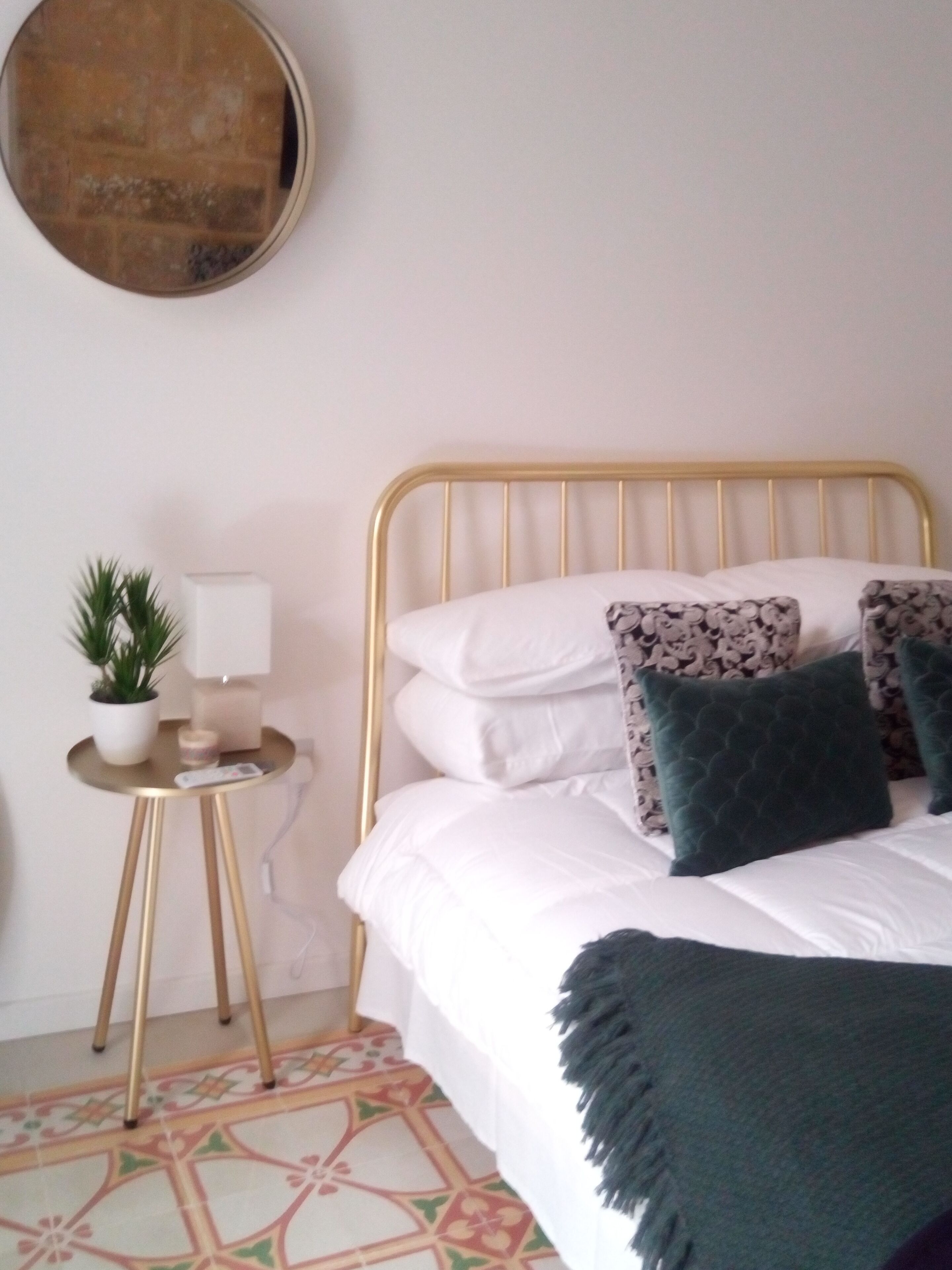 1 dormitorio y wifi