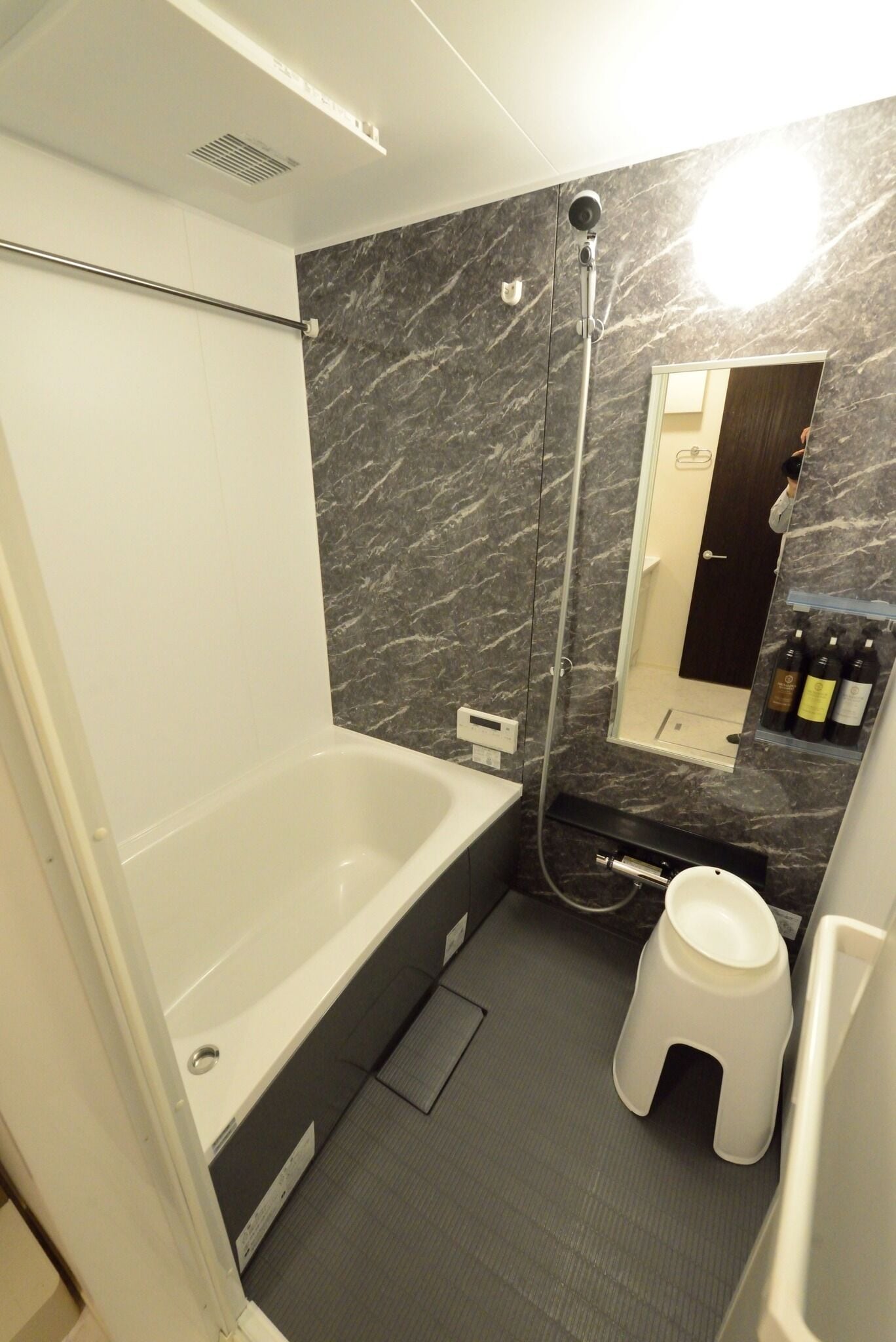 Hårføner og håndklær