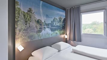 Double Room | Meja, Wi-fi percuma