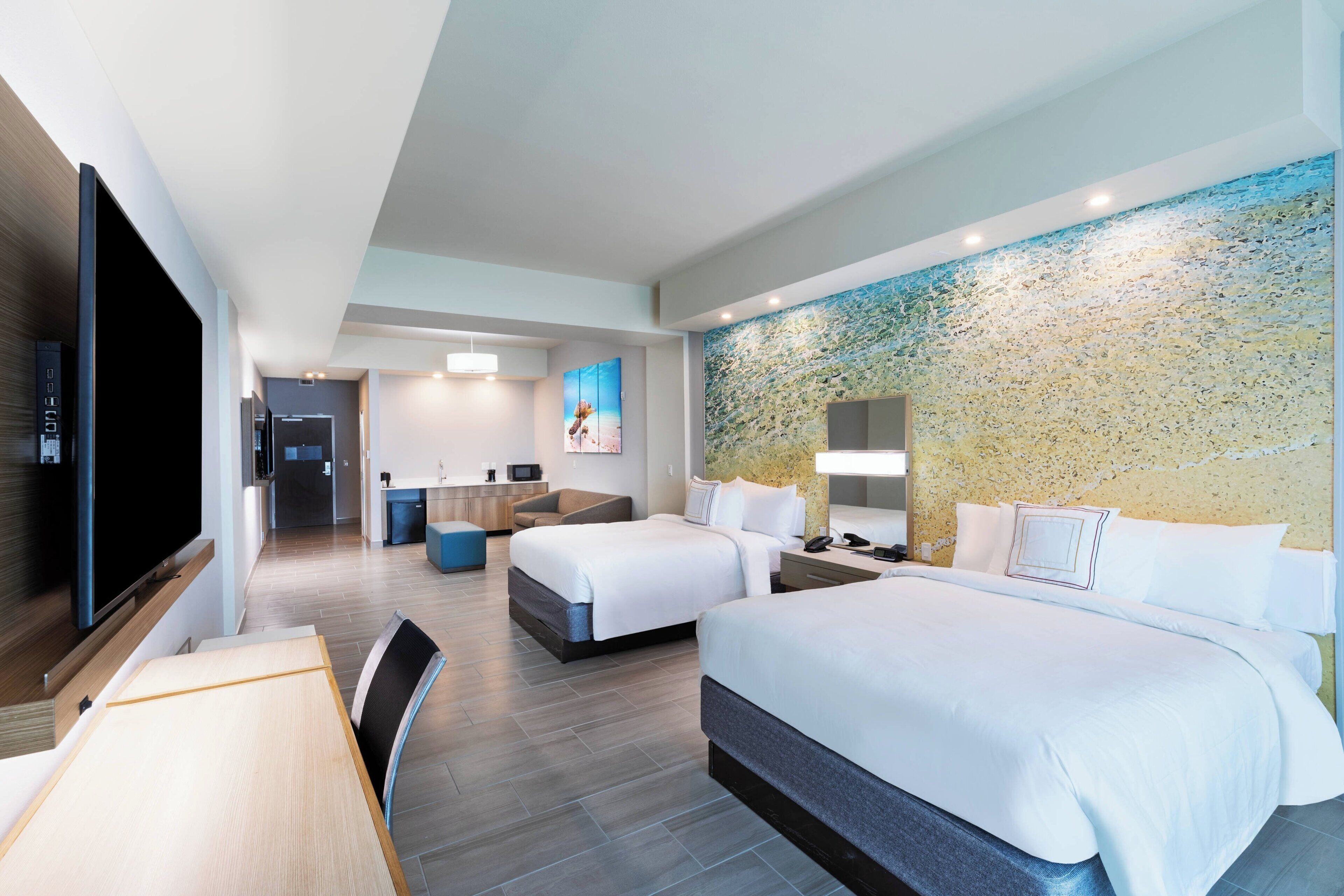 outdoor pool, open 9:00 am to 10:00 pm, pool umbrellas, pool loungers