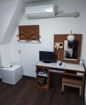 1 chambre, accès au Wi-Fi (inclus), literie fournie