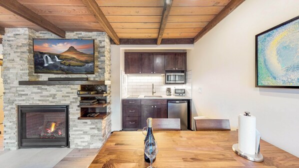 Platinum Studio | Private kitchen