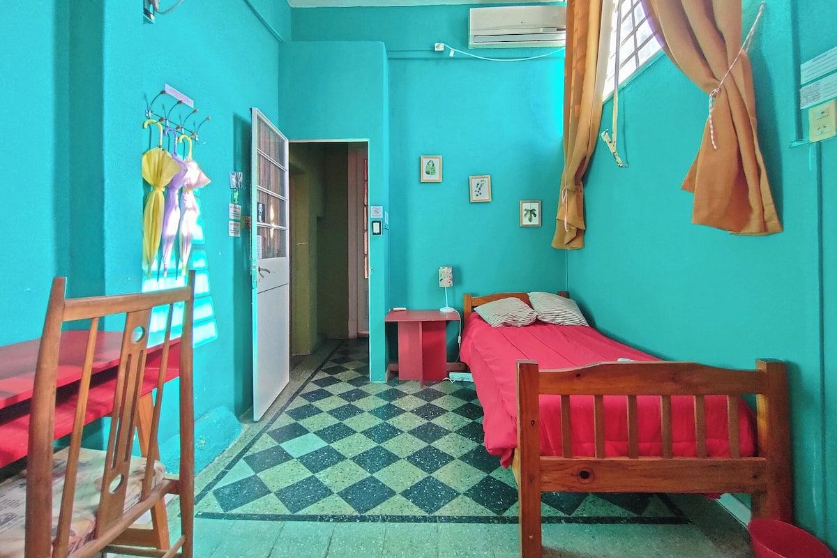 Habitación Yupanqui | Màn/rèm cản sáng, truy cập Internet không dây miễn phí, bộ trải giường 