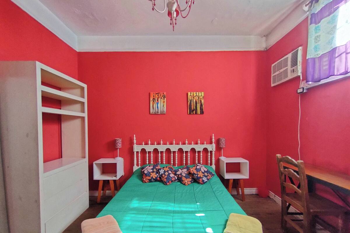 Habitación Berni | Màn/rèm cản sáng, truy cập Internet không dây miễn phí, bộ trải giường 