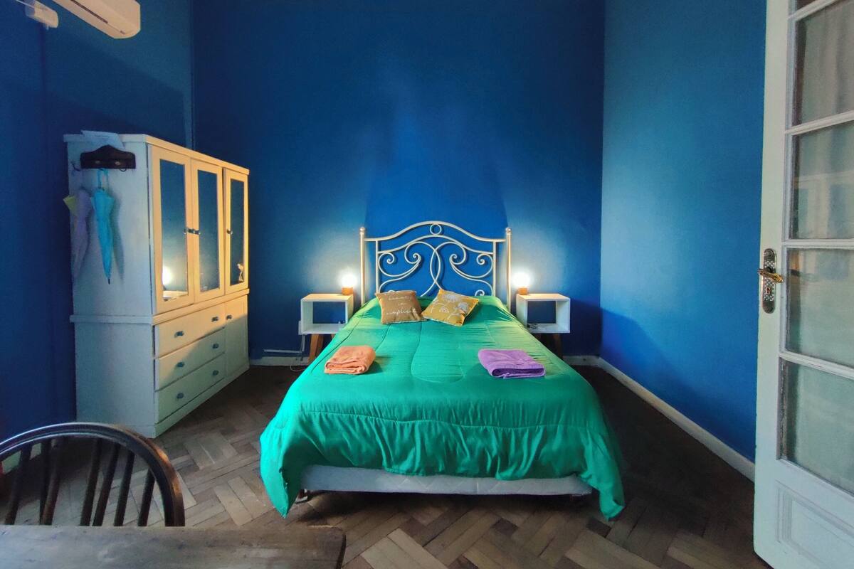 Habitación Piazolla | Màn/rèm cản sáng, truy cập Internet không dây miễn phí, bộ trải giường 