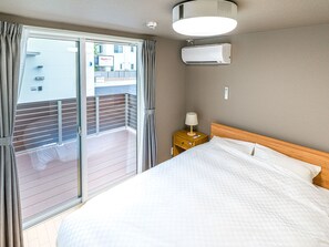 2 chambres, bureau, fer et planche à repasser, Wi-Fi gratuit