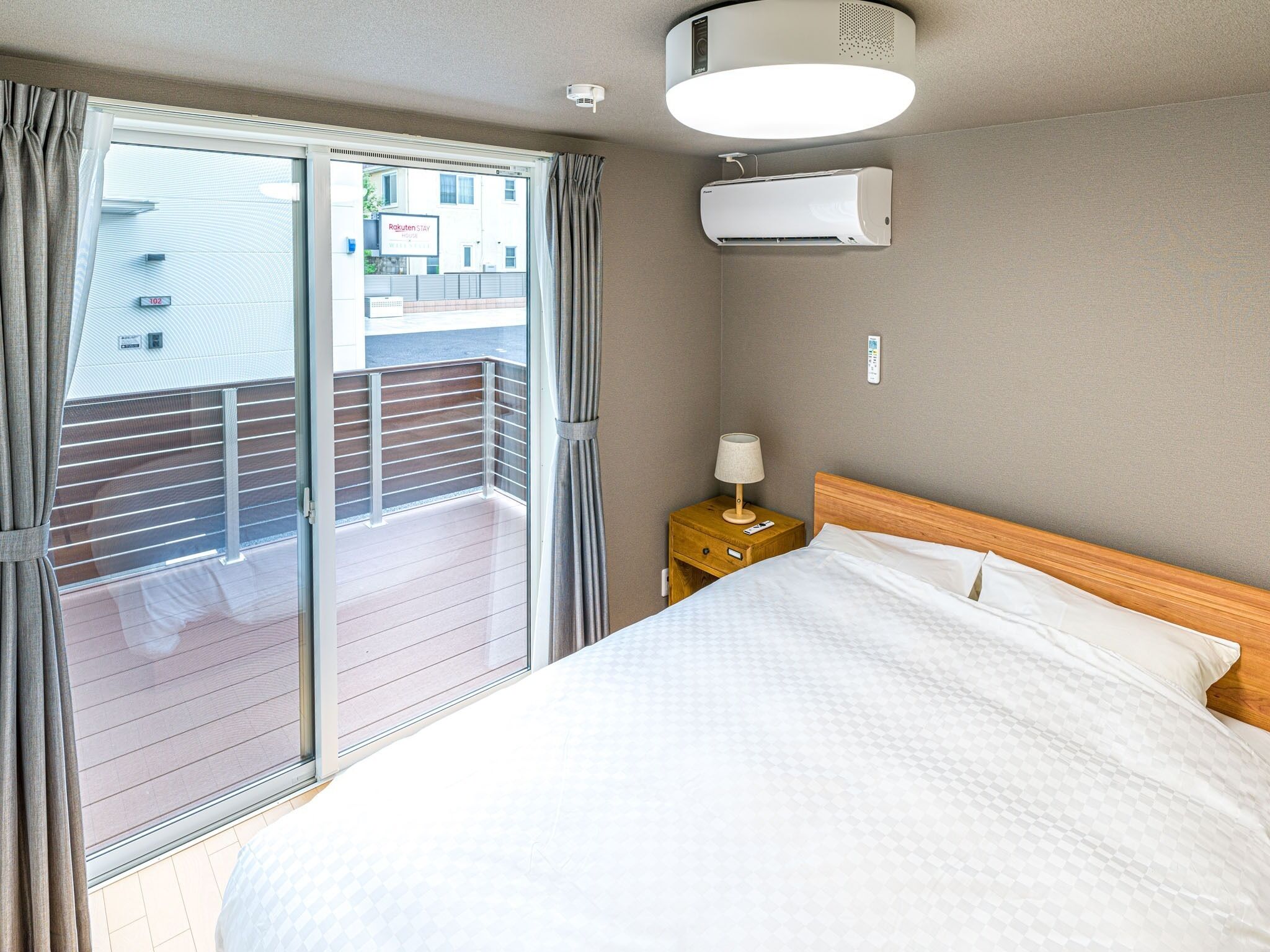 2 多间卧室、办公桌、熨斗/熨衣板、免费 WiFi