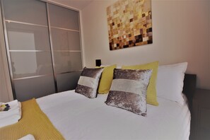 公寓 | 1 間臥室、獨特裝潢、布置獨特、遮光布/窗簾