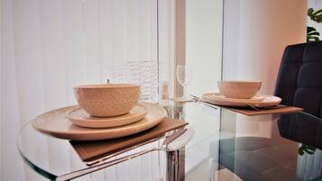 Apartment | In-room dining