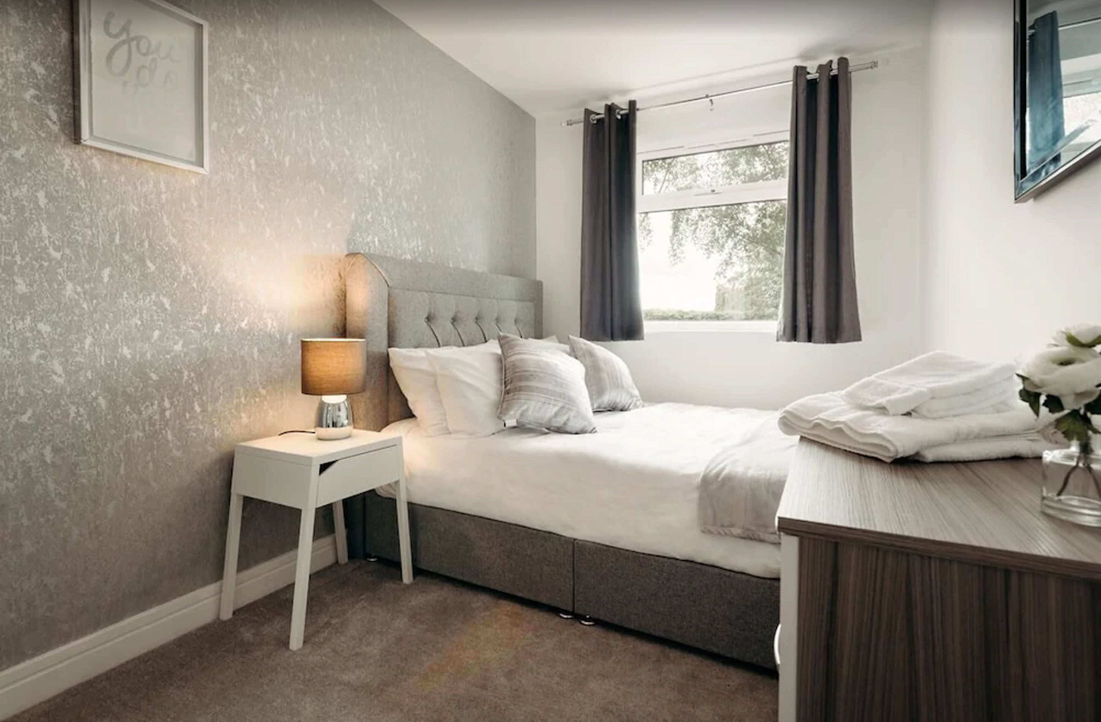 Apartment, 2 Bedrooms | 2 bedrooms, individually decorated, individually furnished