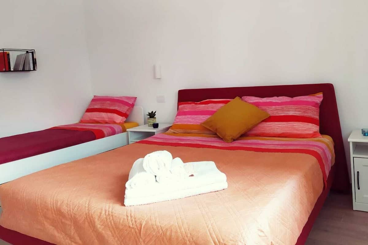 Triple Room, Accessible | Down comforters, blackout drapes, iron/ironing board, WiFi (free)