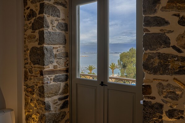 تفاصيل الفندق من الداخل