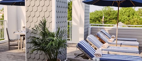 Suite, 1 chambre, terrasse, vue port | Terrasse/Patio
