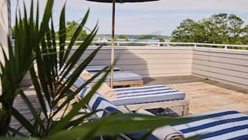 Suite, 1 Bedroom, Terrace, Harbour View | Terrace/patio