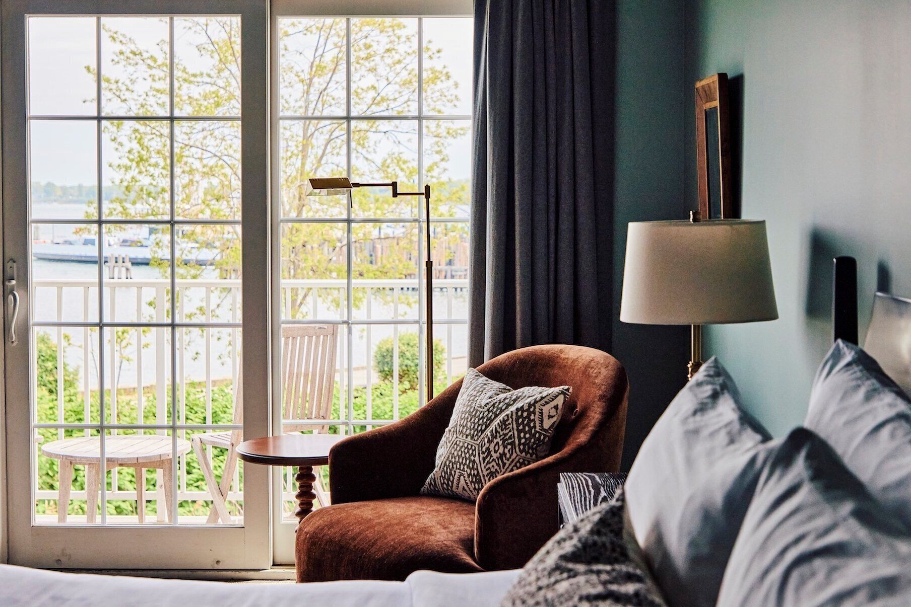 frette italian sheets, premium bedding, down duvets, pillow-top beds