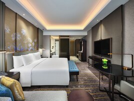 Comfort Double Room | Premium bedding, down comforters, minibar, in-room safe