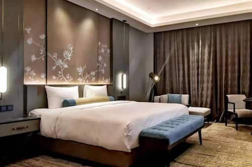 Literie de qualité, couette en duvet, minibar, coffre-fort