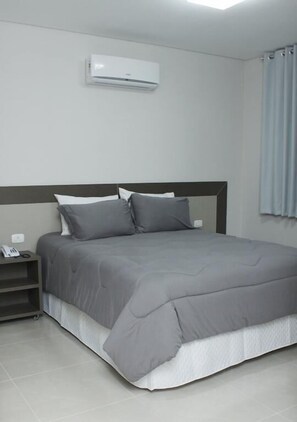 Minibar, free WiFi - Hotel Cadori (Paicandu)