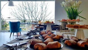 Dagelijks ontbijtbuffet inbegrepen