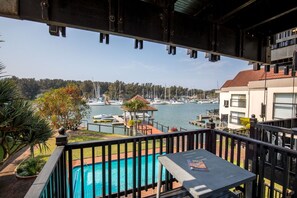 Studio | Beach/ocean view