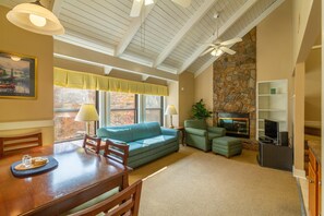 Condo, 2 Bedrooms | Living room | Fireplace