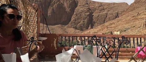 Deluxe Double or Twin Room | Teres/patio