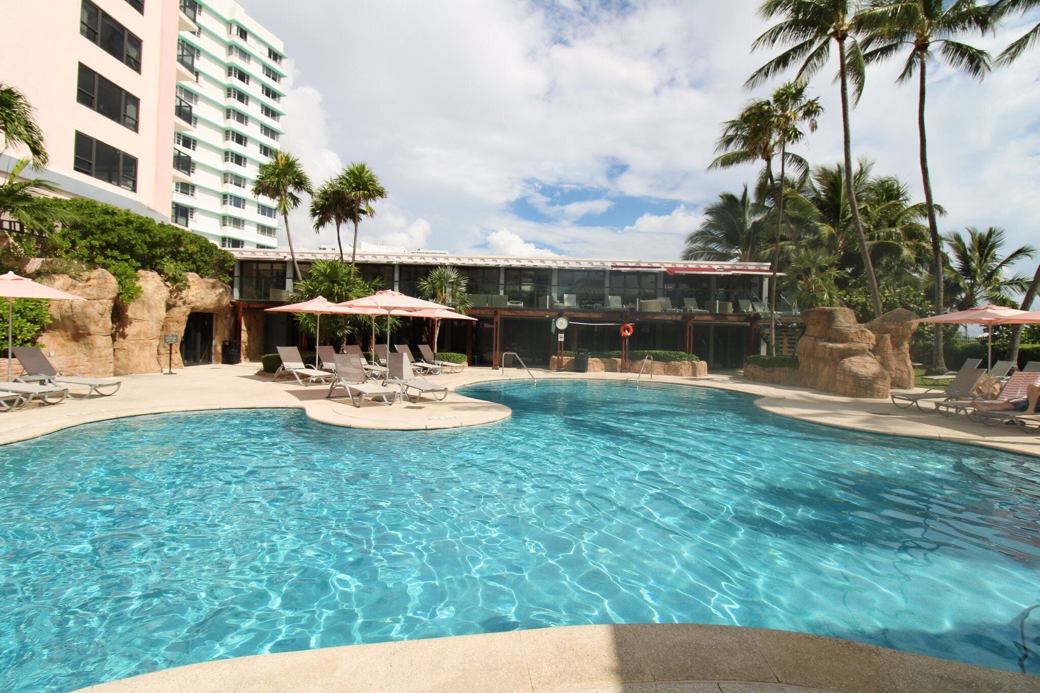 Et oppvarmet basseng