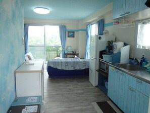 Fridge, microwave, stovetop, cookware/dishes/utensils