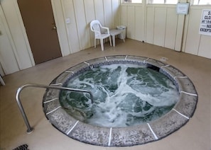 Property grounds - Mountain Retreat. (Mammoth Lakes)