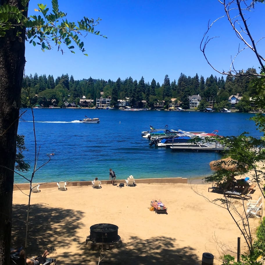 Private beach, beach towels, fishing
