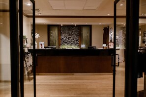 Couples treatment room(s), hot tub, steam room, Turkish bath/hammam