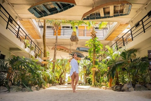 Mayan Monkey Isla Mujeres | Social Hotel