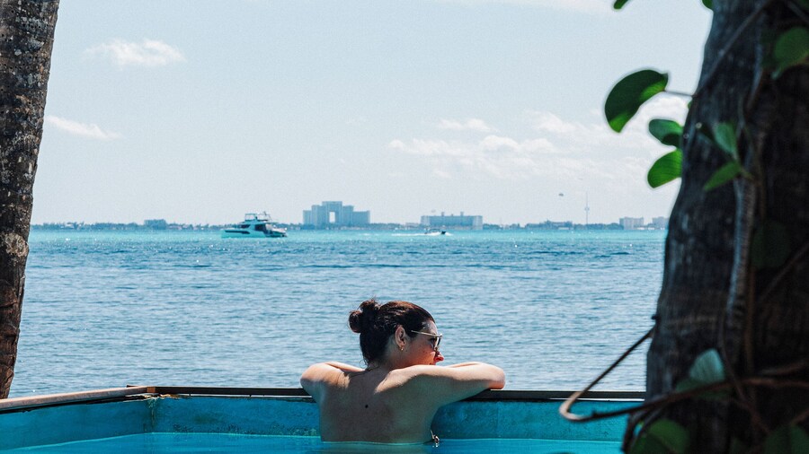 Mayan Monkey Isla Mujeres | Social Hotel