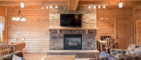 Smart TV, fireplace