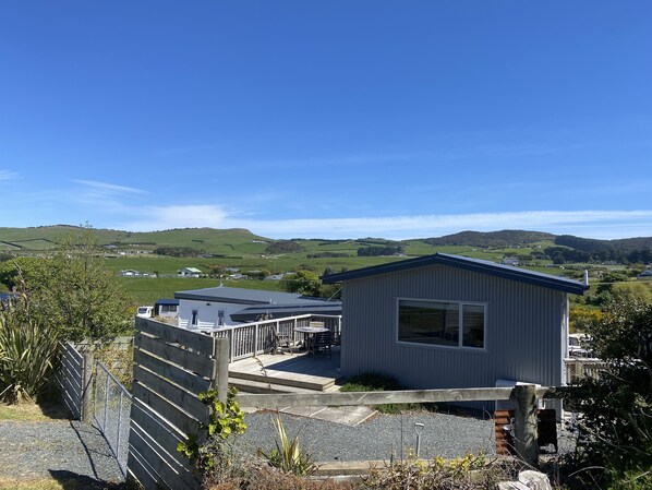 Terrace/patio - Modern Bach with a Rural view (Riverton)