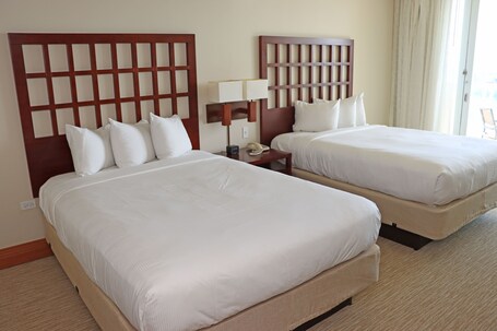 Costa Bahia Hotel Paseo Caribe - Image 8