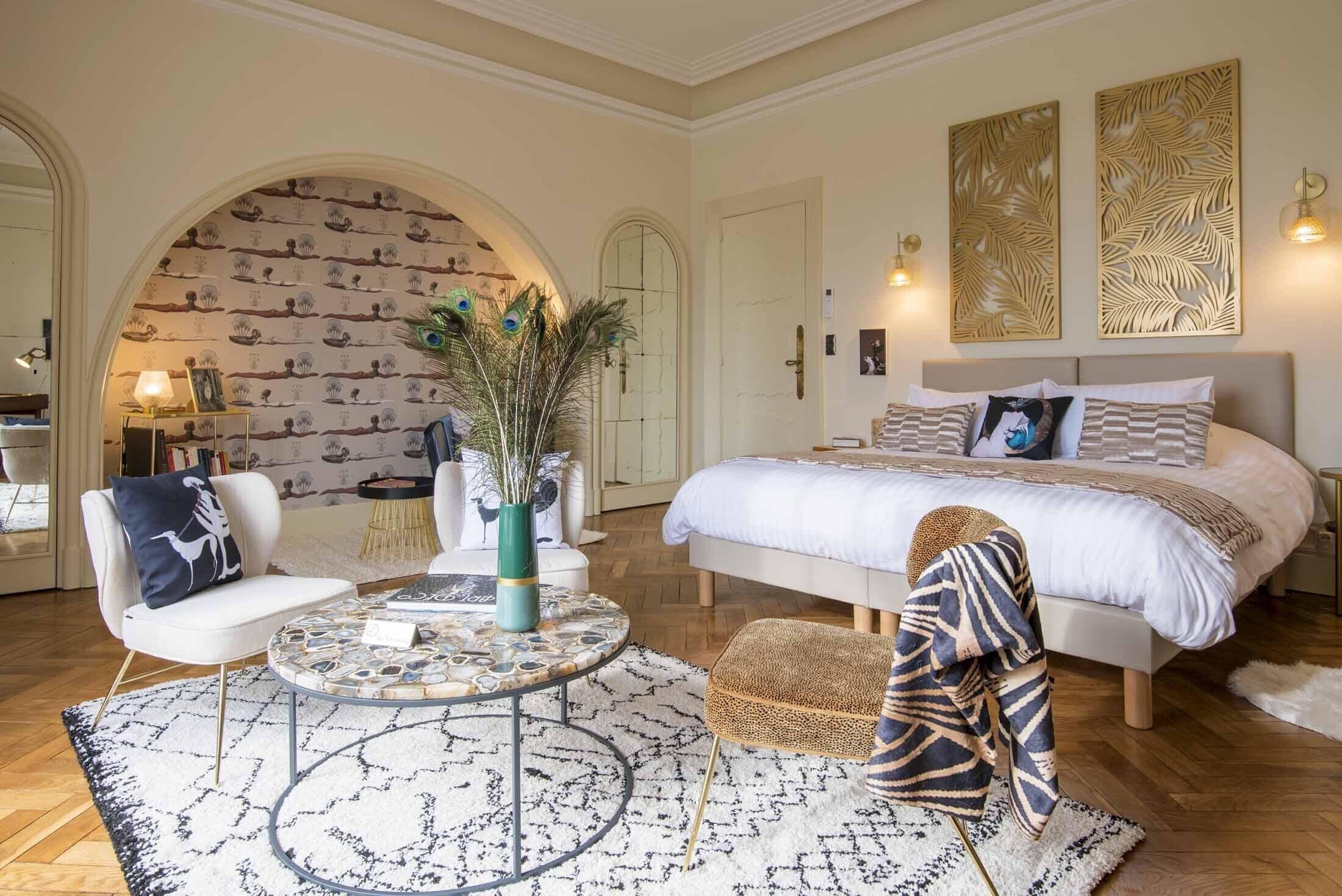 Suite Panoramique, salle de bains privée, vue canal (Suite Oscar)