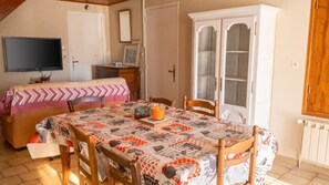 Dining - Homerez - House in Veyreau (Veyreau)