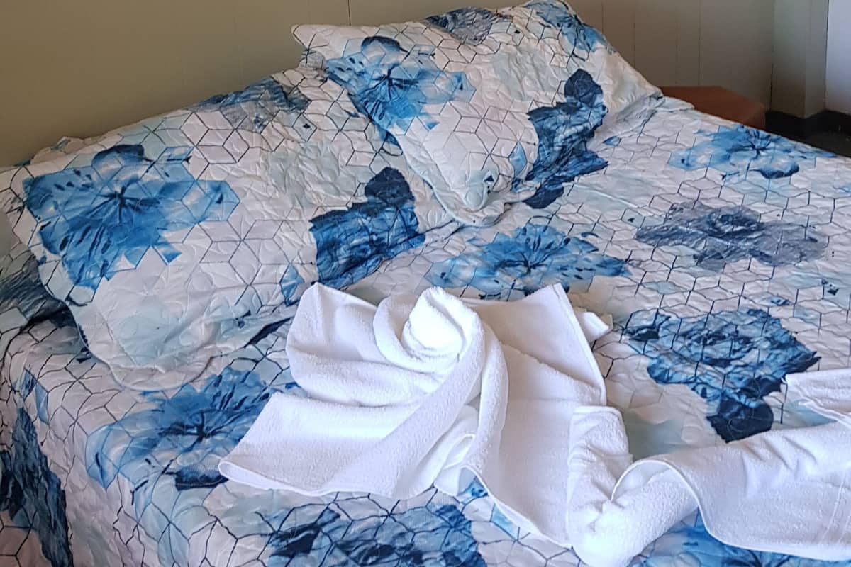 Blackout curtains, free WiFi, bed sheets