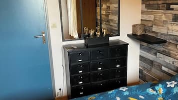 2 chambres, fer et planche Ă  repasser, Wi-Fi