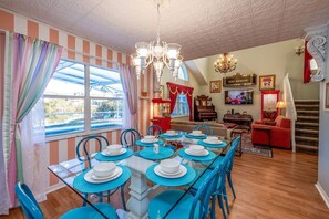 Dining - Disney Themed Home! Magic Kingdom Inspired!!  Hidden Mickeys!!! (Davenport)