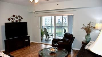 TV connectée, cheminée