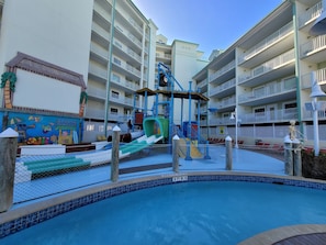 Children's area - Waterfront, Harbourside, Water Park, Beach, #3319 (Indian Rocks Beach)