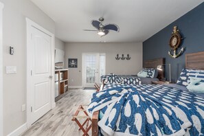 2 habitaciones, tabla de planchar con plancha, cuna de viaje y wifi 