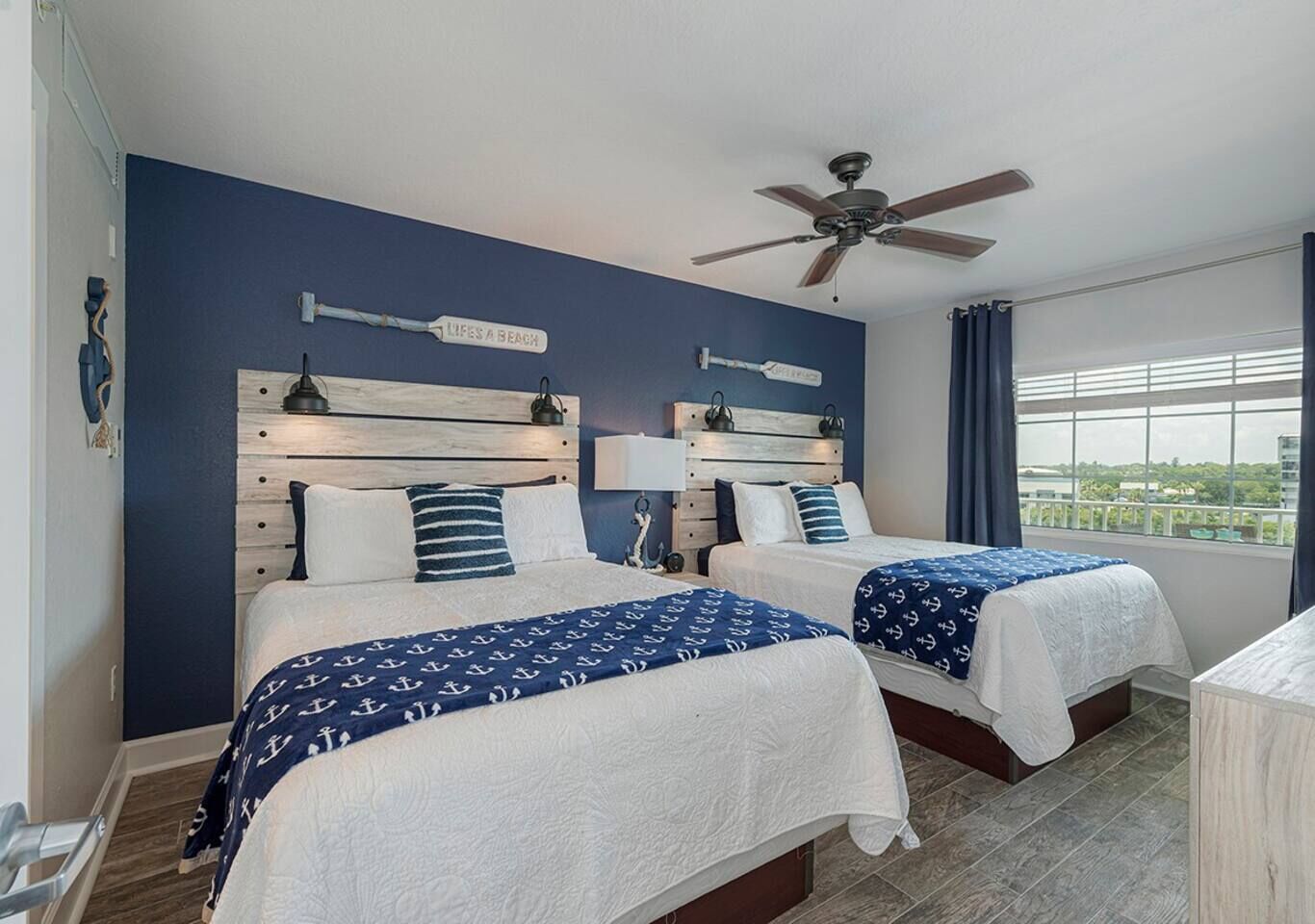 2 bedrooms, iron/ironing board, travel cot, WiFi