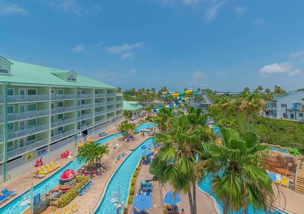 Lämmitetty uima-allas