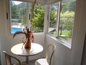 Minibar, décoration personnalisée, ameublement personnalisé